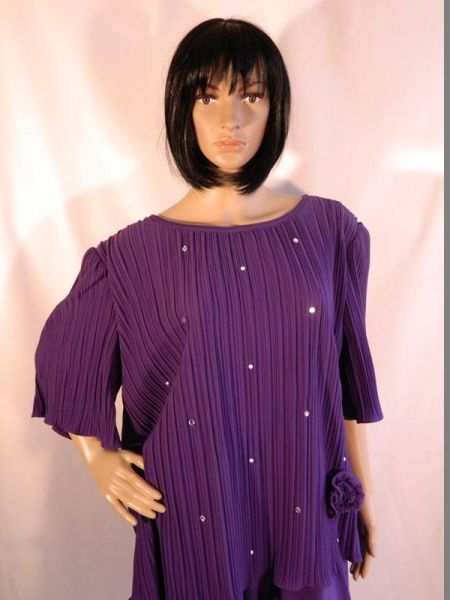 Kleid Lila mit Steinchen und Rose, Gr. 24/25