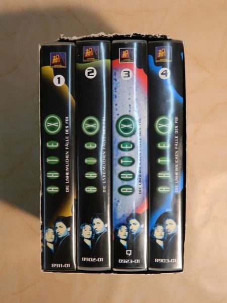 VHS "Akte X" Editions-Box - enthält Akte 1-4
