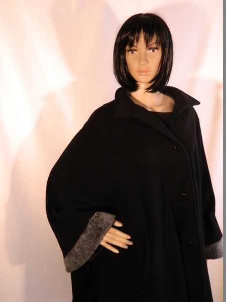 Mantel Schwarz mit Schal und Handschuhen, Gr. 40 (3er Set)