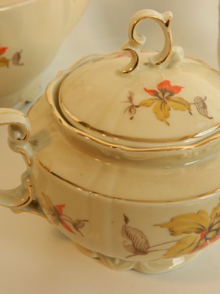 Teekanne, Zucker- und Milchbehälter, 3-er Set