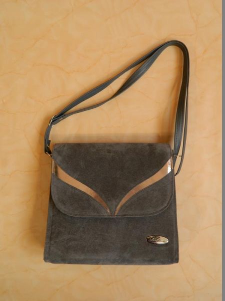 Komplimente Umhängetasche Grau