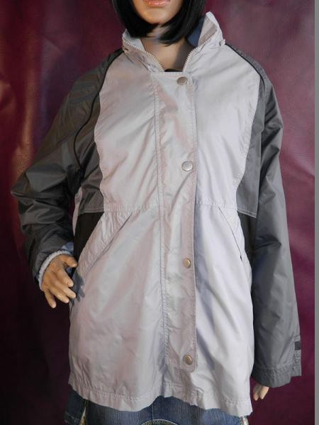 Regenjacke Grau mit abtrennbarem Innenfutter, Gr. 40