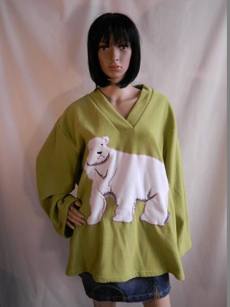 Women's Selection Pullover Grün mit Eisbärmotiv, Gr. 44/46