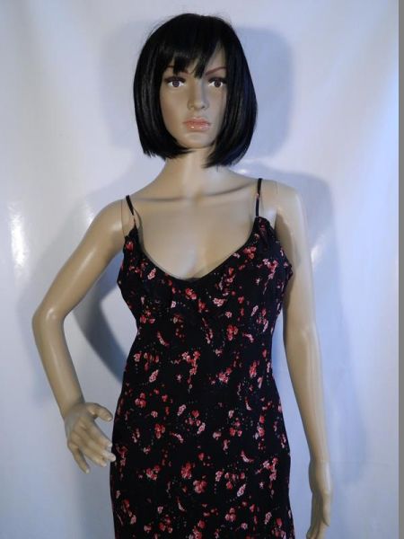 Yessica Kleid Gr. 42 Schwarz/Rot Blumenmotiv