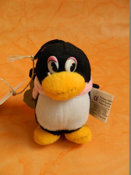 Stofftier kleiner Pinguin