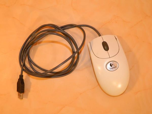 Logitech Computer-Maus