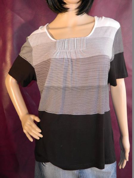 Shirt Schwarz/Weiß Gestreift, ca. Gr. 40