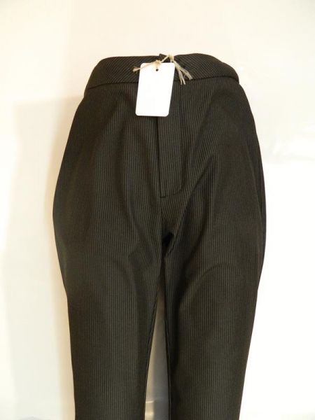 MAC Stoffhose Schwarz mit feinen weissen Streifen Gr. 36
