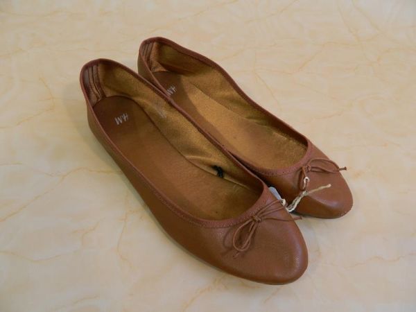 H&M Ballerinas Braun mit Schleife Gr. 41