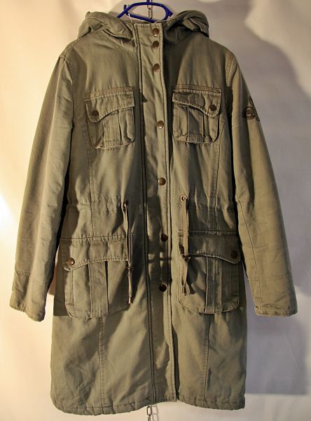 Winterjacke im Militärstil in Khaki Gr. 36/38