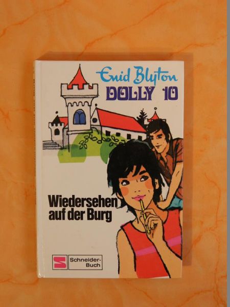 Dolly 10 - Wiedersehen auf der Burg