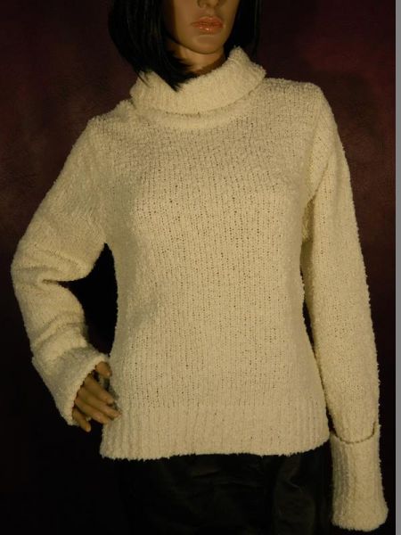 RB Pullover Creme mit Rollkragen Gr. 40/42
