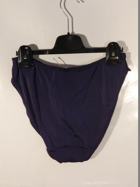 Dorina Dessous Blau/Lila mit Spitze Gr. 40