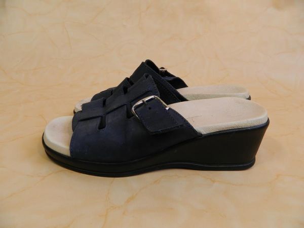 Clogs Blau mit Keilabsatz Gr. 37