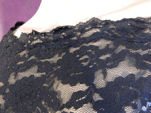 Combi, Kleid und Hose aus Spitze