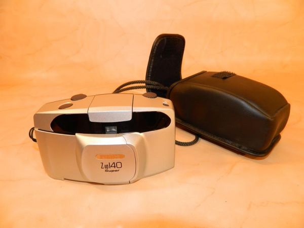 Konica "Z-Up l40 Super" Analogkamera