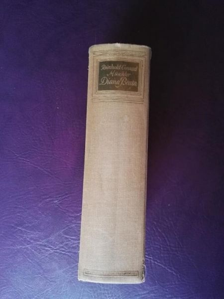 Diana Beata von Reinhold Conrad Muschler