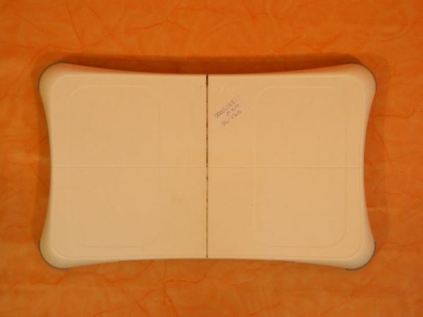 Nintendo Wii Fit Plus mit Balance Board