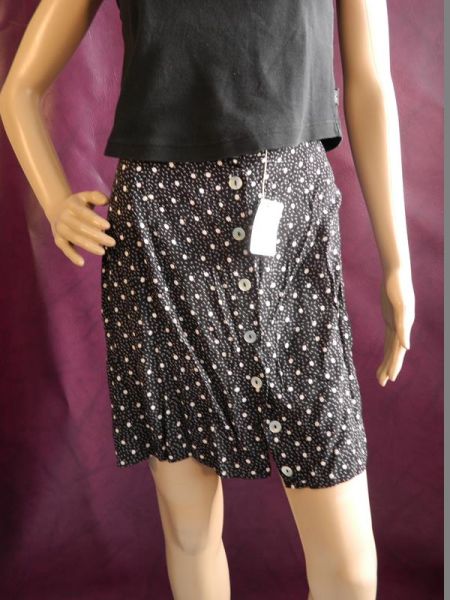 Rock Schwarz mit Blumenmuster, ca. Gr. 40