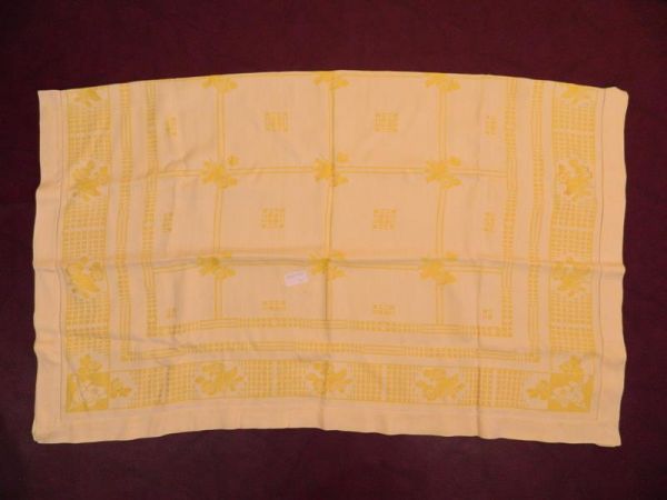 Tischdecke, Beige/Gelb mit Blumendetails