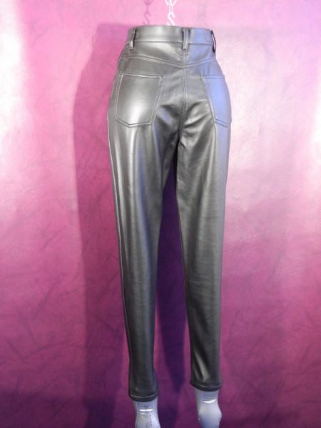 Kunstleder-Hose Gr. 34