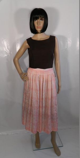 Dirndl-Schürze Landhaus Rosa mit Blumenmuster Gr. 42