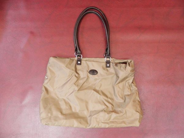 Tchibo Handtasche, Khaki