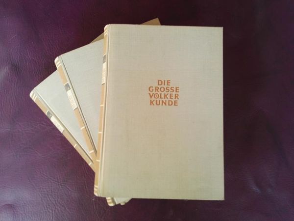 Die Grosse Völkerkunde (in 3 Bänden)