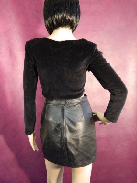 Kurzes Langarm-Sweatshirt, Samt Gr. S