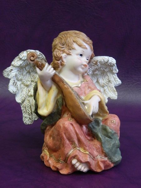 Figur musizierender Engel