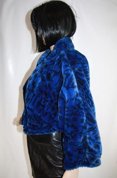 Fellimitat-Jacke Gr. S blau-schwarz