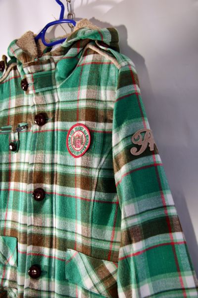 Winterjacke Gr. 36 kariert in Grün kariert mit Kapuze