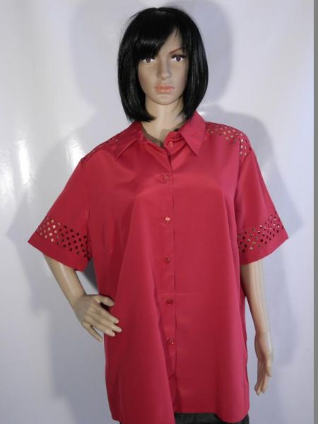 Bluse Weinrot mit ausgeschnittenem Muster Gr. 48