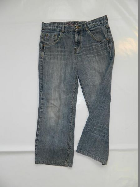 Jeans 3/4 hellblau Gr. 176