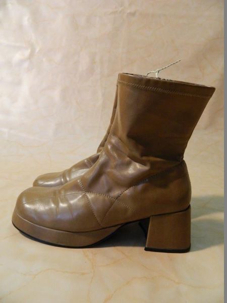 Stiefel braun Gr. 39