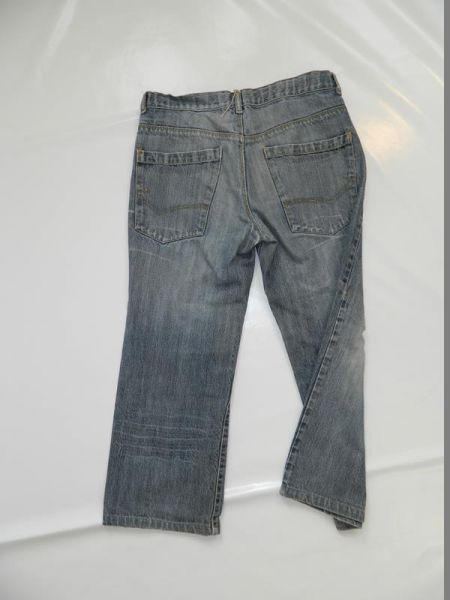 Jeans 3/4 hellblau Gr. 176