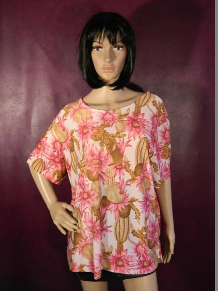 Yilshi Shirt Rosa mit Blumenmuster Gr. M/L