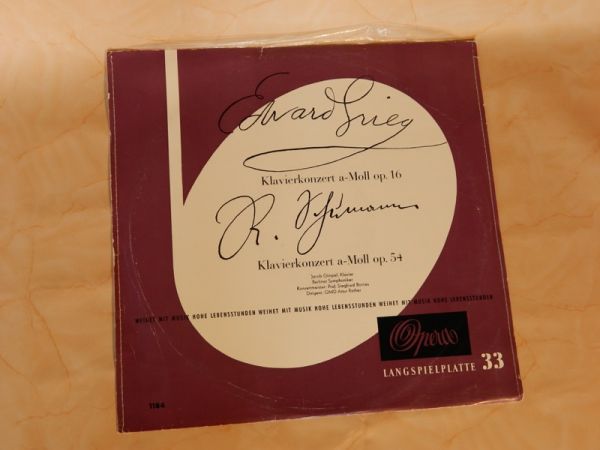 LP - E.Grieg-Klavierkonzert, R.Schumann-Klavierkonzert