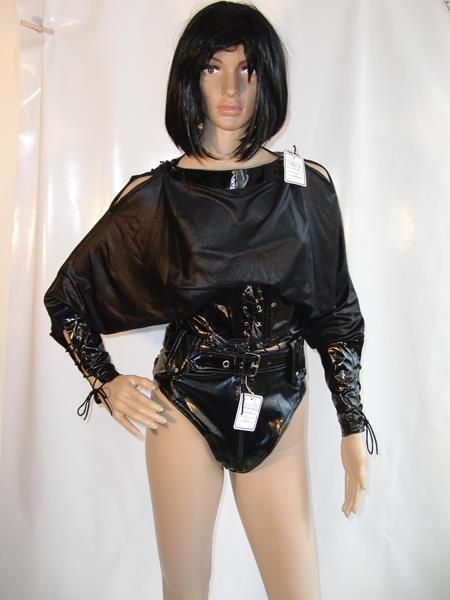 Lack Hot Pants aus London Gr. M