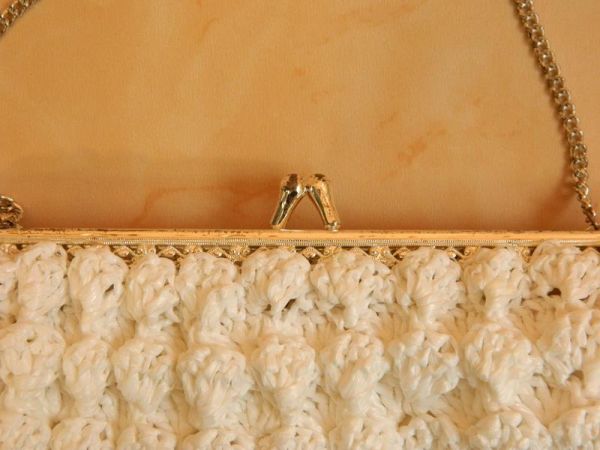 Clutch Weiß mit Silber