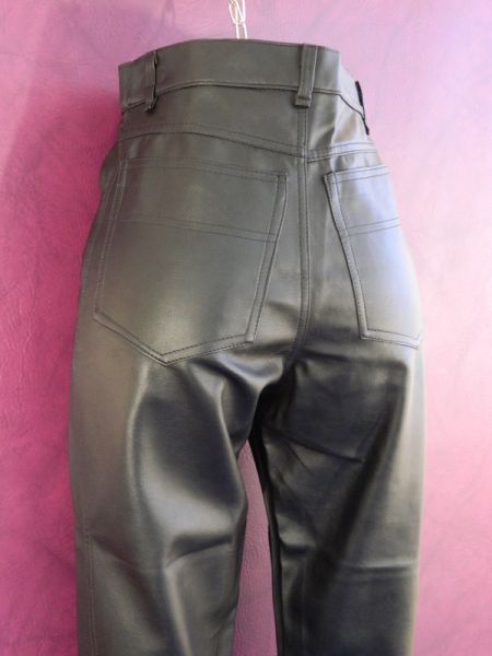 Kunstleder-Hose Gr. 34/36