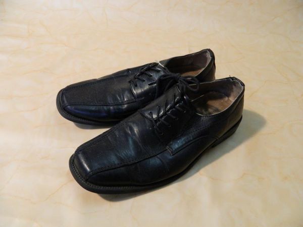 Newberry Halbschuhe schwarz Gr. 44