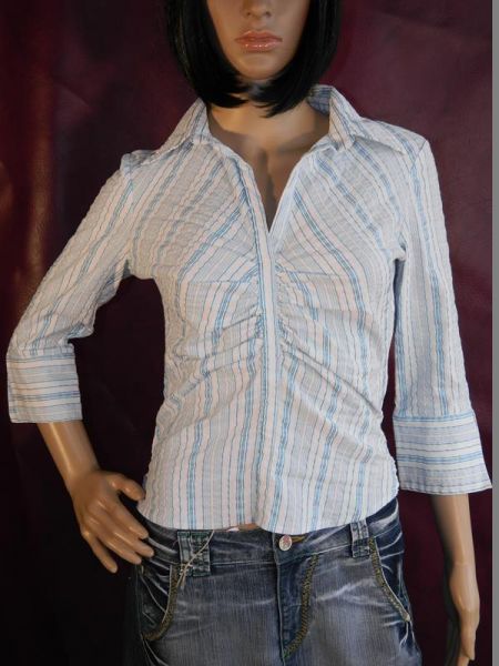 Quilla's Bluse Weiß/Blau Gestreift, Gr. M