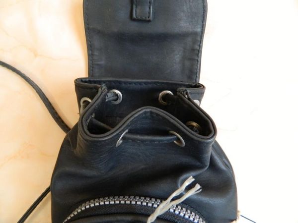 Daniel Ray Rucksack Klein Schwarz