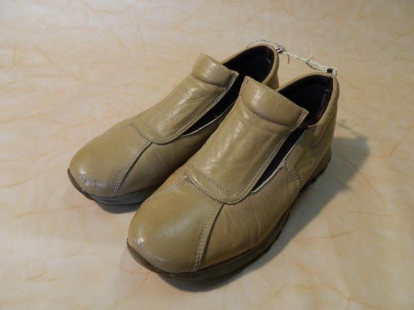 Halbschuhe braun Gr. 39