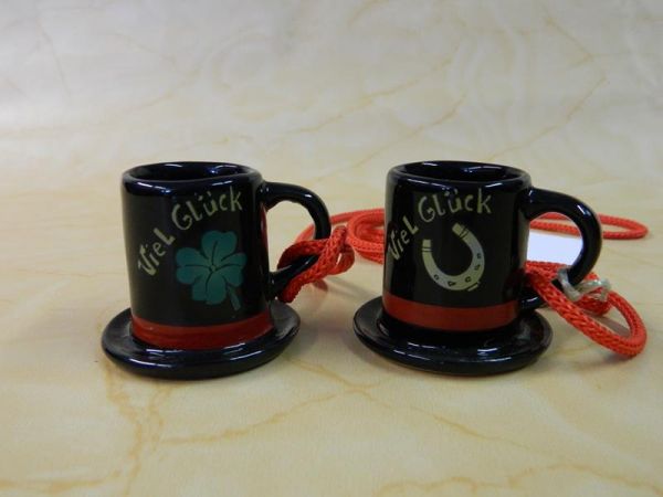 Kleine Glücksbringer-Tassen