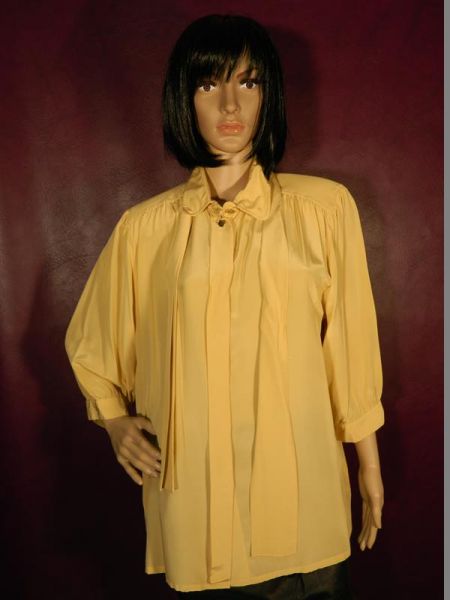 Peter Hahn Bluse Seide Sandfarben Gr. 46