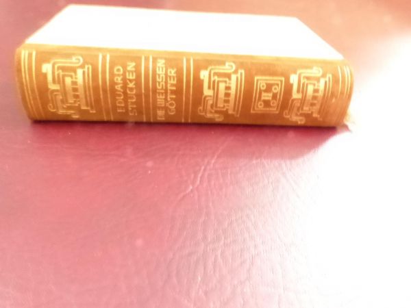 Eduard Stucken, Die weissen Götter